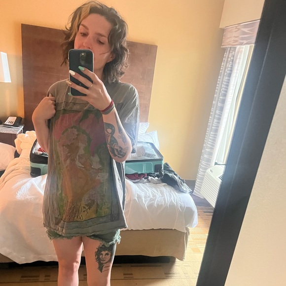 Meet your Posher, Jennie! - Picture 7 of 7